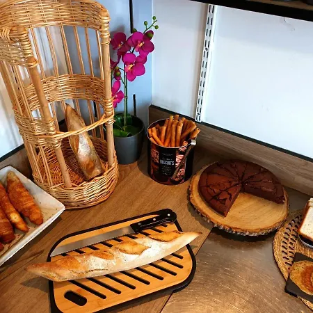 Kyriad Direct Bordeaux Est Szálloda 2*