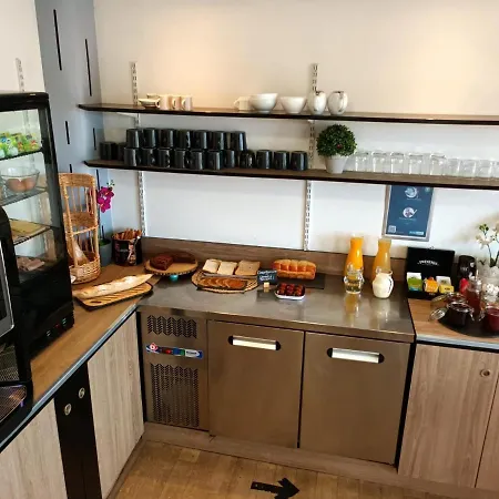 Hotel Kyriad Direct Bordeaux Est Lormont