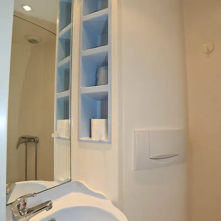 Hotel Kyriad Direct Bordeaux Est 2*