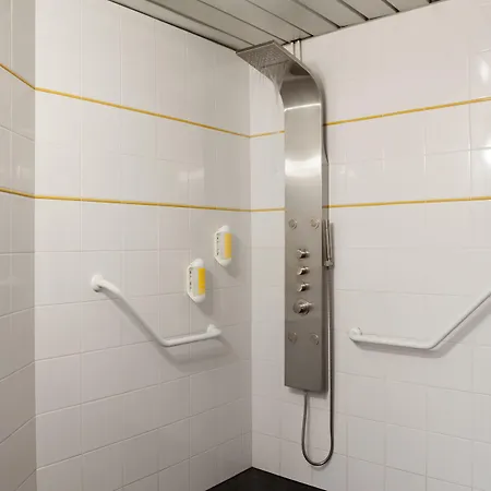 Kyriad Direct Bordeaux Est 2*