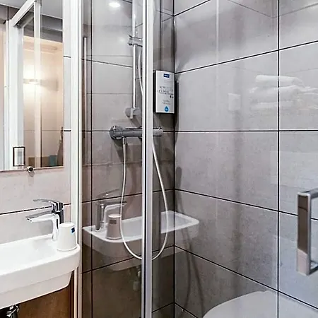 Kyriad Eco - Bordeaux Est Ξενοδοχείο 2*