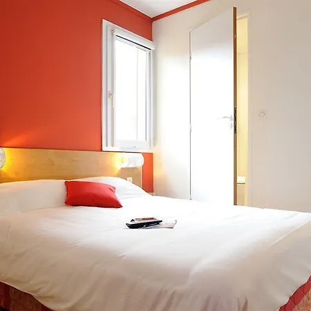 Szálloda Kyriad Direct Bordeaux Est 2*