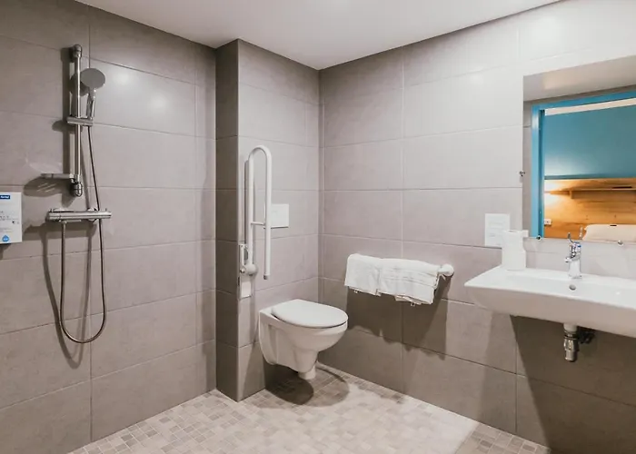 Hotel Kyriad Direct Bordeaux Est Lormont