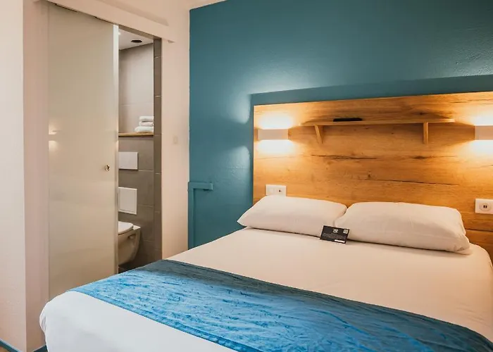 Kyriad Direct Bordeaux Est