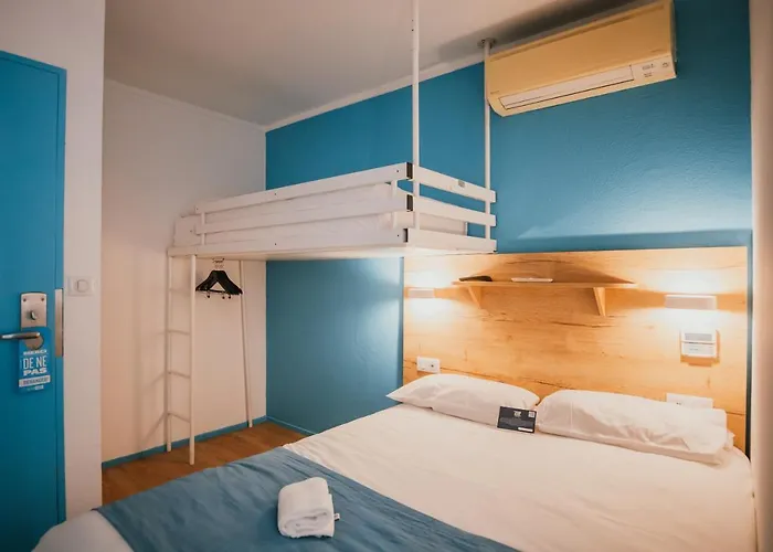 Kyriad Direct Bordeaux Est Hotel 2*