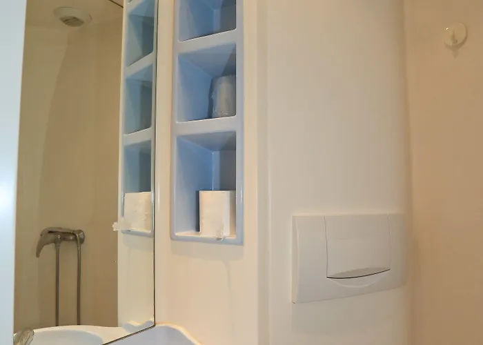 Hotel Kyriad Direct Bordeaux Est 2*