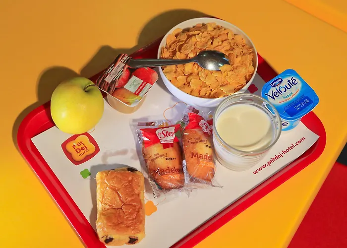 Kyriad Direct Bordeaux Est