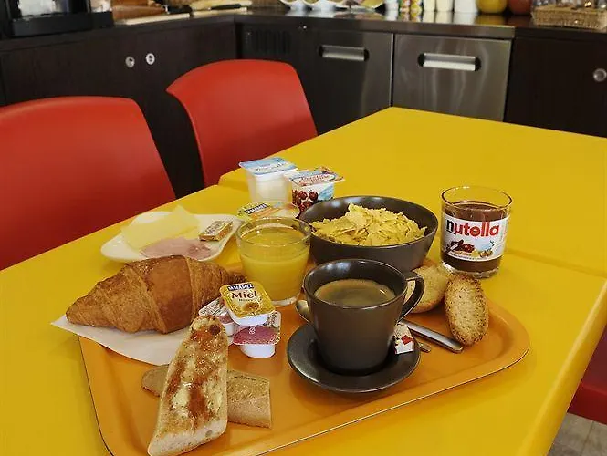 Kyriad Direct Bordeaux Est Hotel