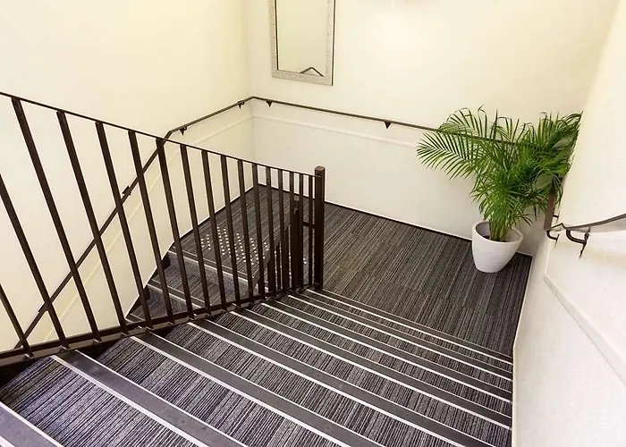 Hotel Kyriad Direct Bordeaux Est 2*